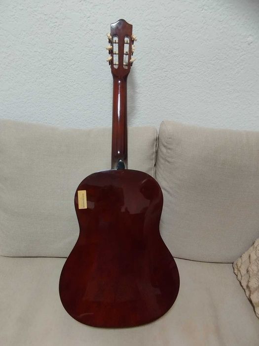 Guitarra acústica stagg