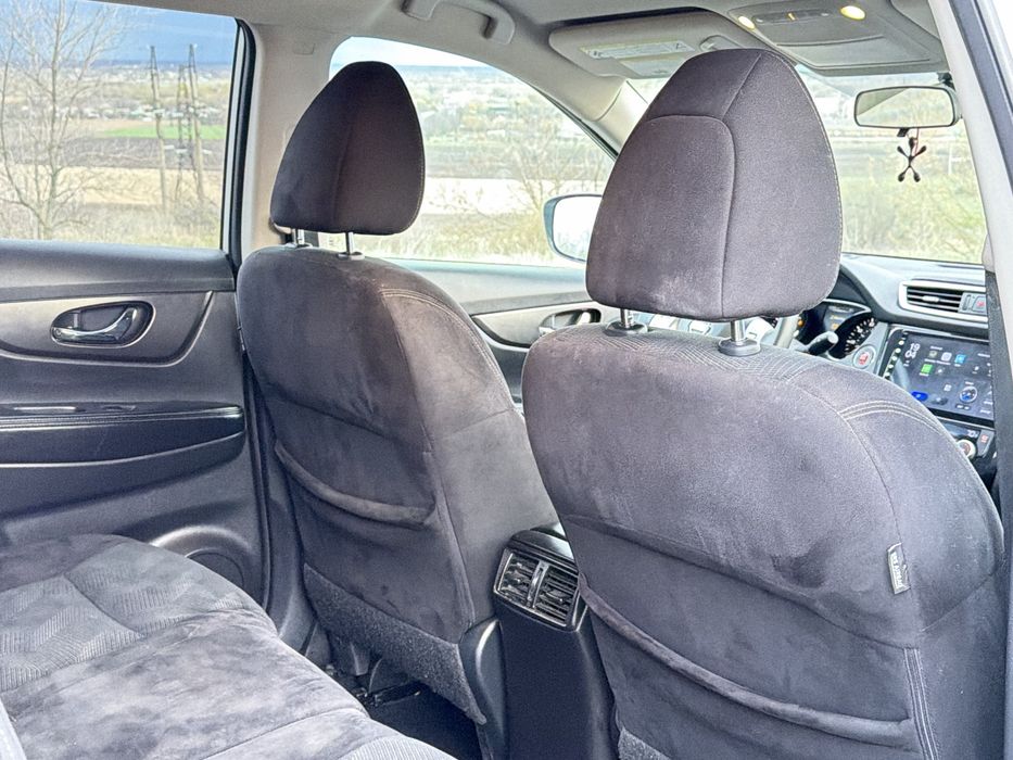 Nissan Rogue 2014 2.5 SV AWD газ/бензин