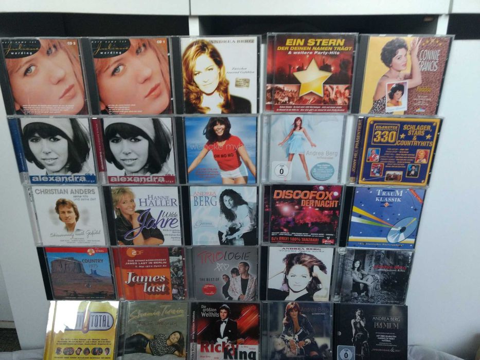 Compacty Płyty CD Duża ilość tanio.