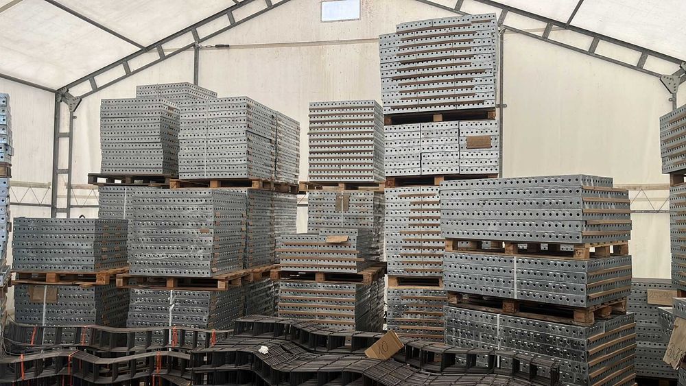 nowe szalunki ścienne lekkie fundamentowe TEKKO budouni pionbox zestaw okazja 80m2