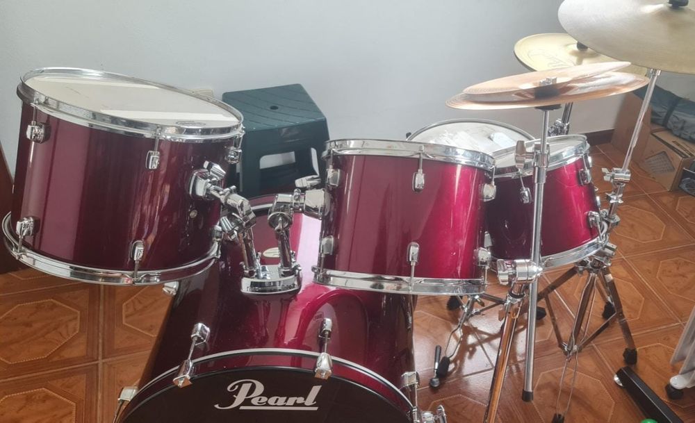 Bateria acústica Pearl