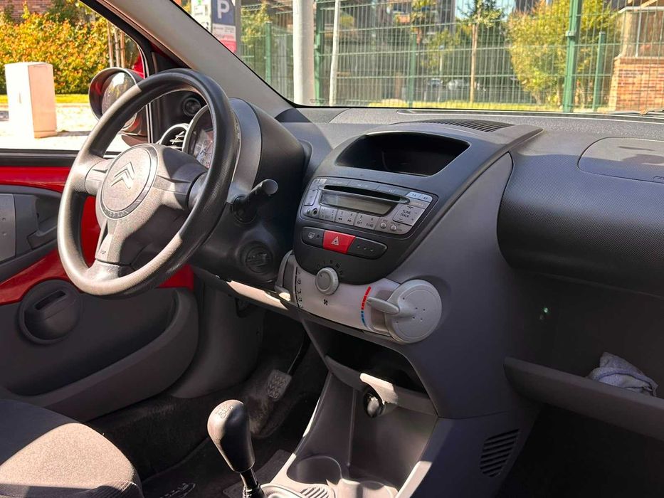 Citroën C1 diesel vermelho Ferrari