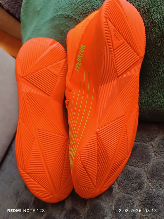 Halówki adidas predator