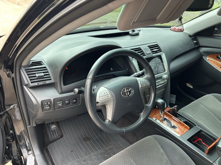 Toyota Camry 40 2.4 Автомат Газ