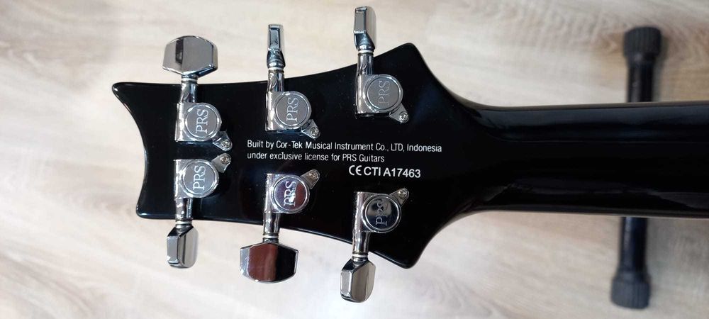 PRS SE Mark Tremonti em excelente estado. Dou garantia