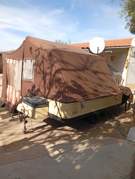 Autotenda com atrelado