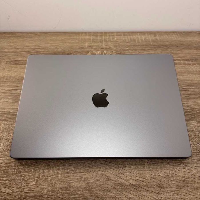 Macbook Pro 16" 2023 M2 Pro / 32Gb DDR5 / SSD 512Gb акб:92% (код: M1235)