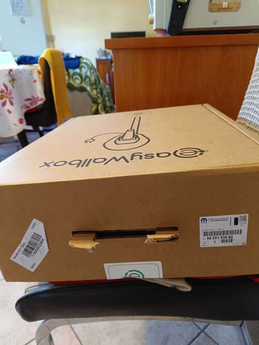 Wallbox novo para carro elétrico o plugin nunca utilizado.