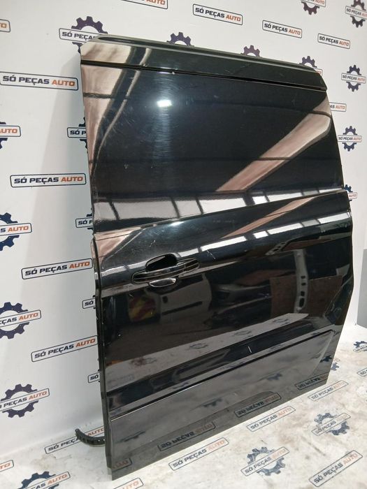 PORTA LATERAL ESQUERDA PRETA FORD TRANSIT CONNECT 240 1.5TDCI ANO: 201
