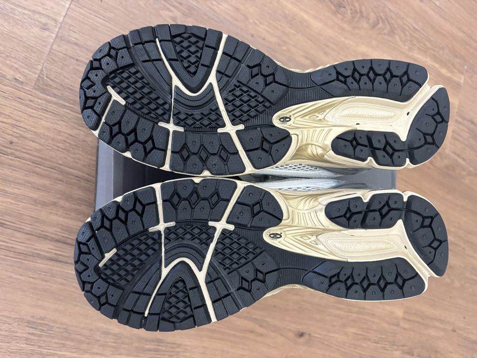 New Balance 1906R White Grey Cream n42