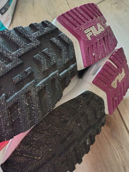Buty damskie Fila rozmiar 41( 26cm)