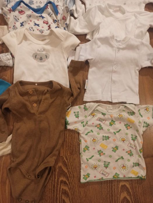 Paka zestaw ubranek 56 body śpiochy spodnie kaftaniki