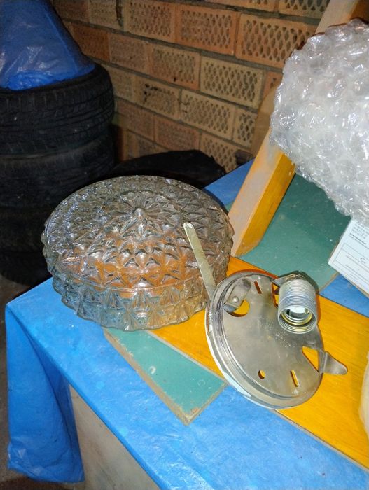 Sprzedam lampę stan bardzo dobry