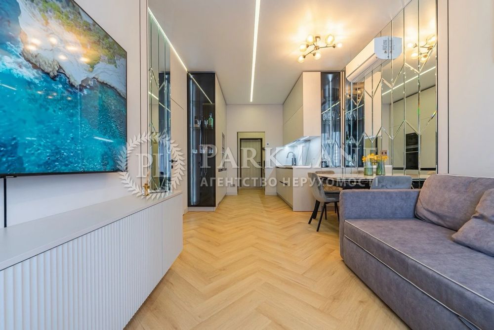 Продаж квартири (49м2) з новим, авторським ремонтом  в ЖК Креатор Сіті, Дегтярівська 17
