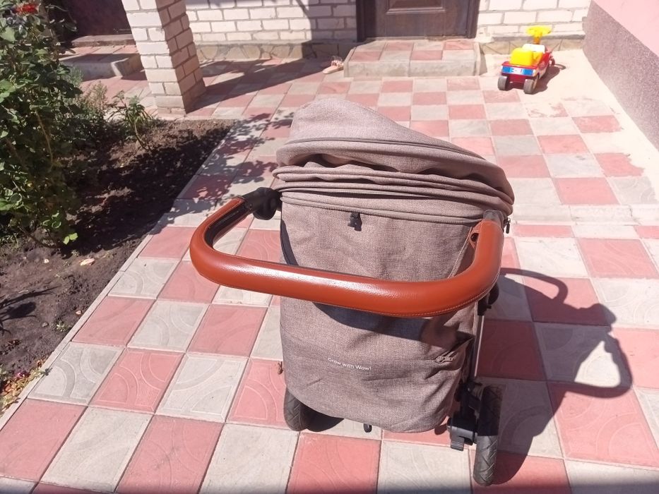 Дитяча коляска прогулочна