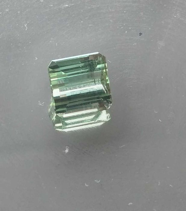 Turmalina Natural Verde Clara Transparente c/ 4,85 Cts