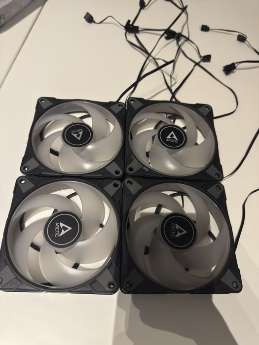 Arctic 120MM PRO A-RGB preto