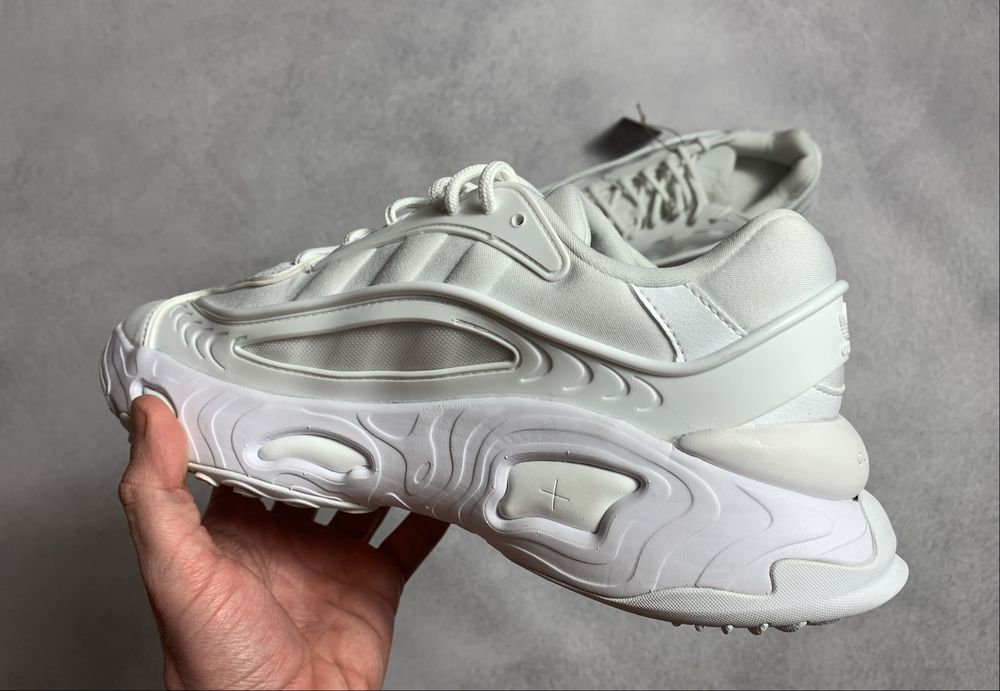 Oригінальні Adidas Oznova / Cloud White [GX4505]