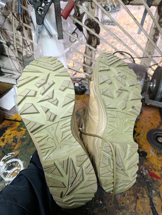 Продам берцы 45р