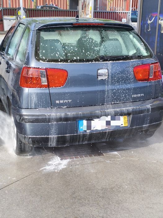 Seat Ibiza  apenas 151.000 km 1000+ registo não negociável