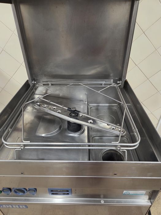 máquina de lavar loiça industrial