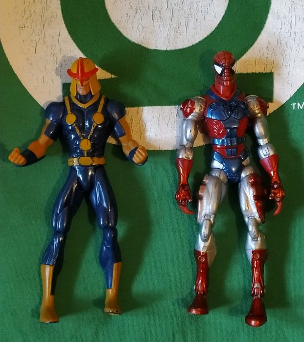 Action figures Marvel DC Spiderman X-Men Batman McFarlane etc