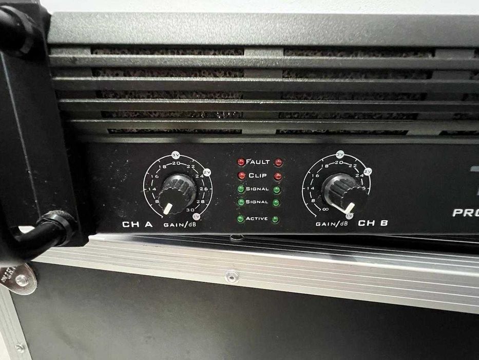 Amplificador 1050W – praticamente novo