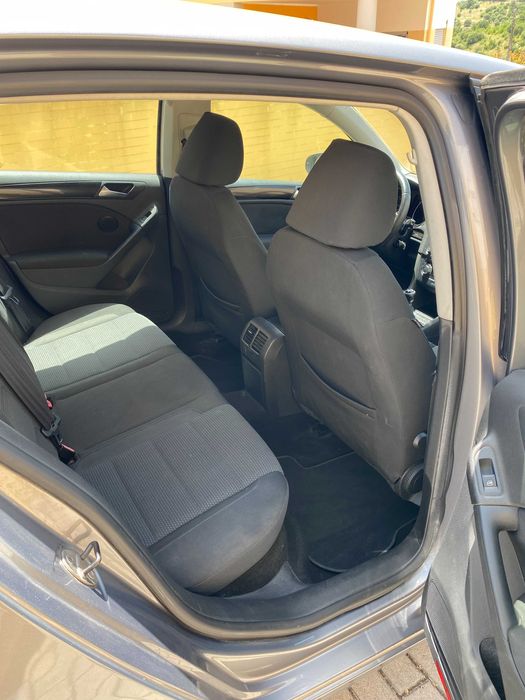 VW Golf 2.0 TDI Highline 140 CV