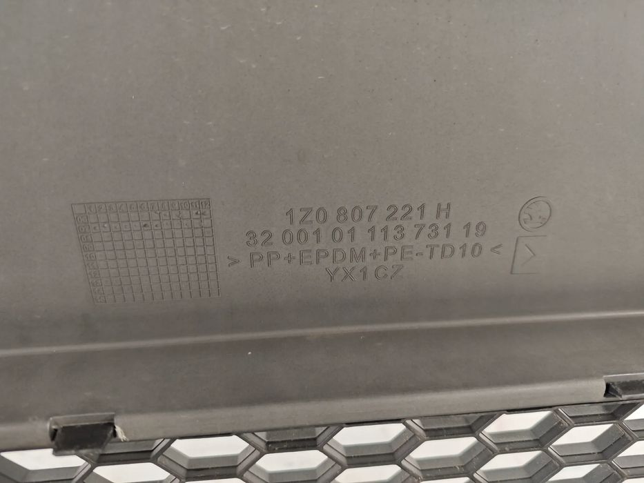 skoda octavia ii 2 scout 07-08 zderzak przód przedni 1z0807221h