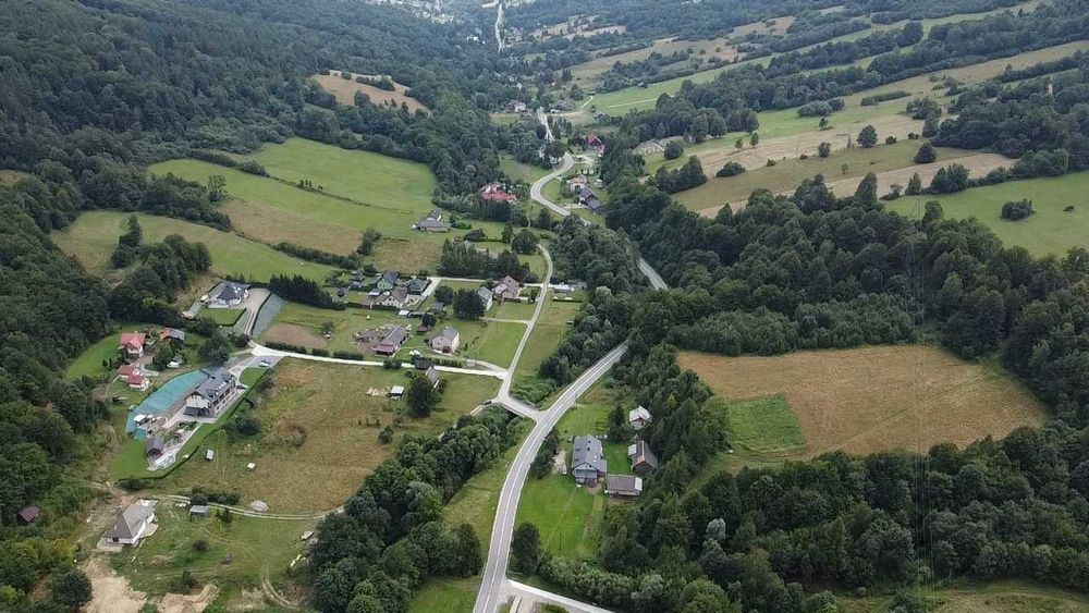 Wyjątkowa działka w Beskidzie Niskim – góry, narty i natura w zasięgu ręki!