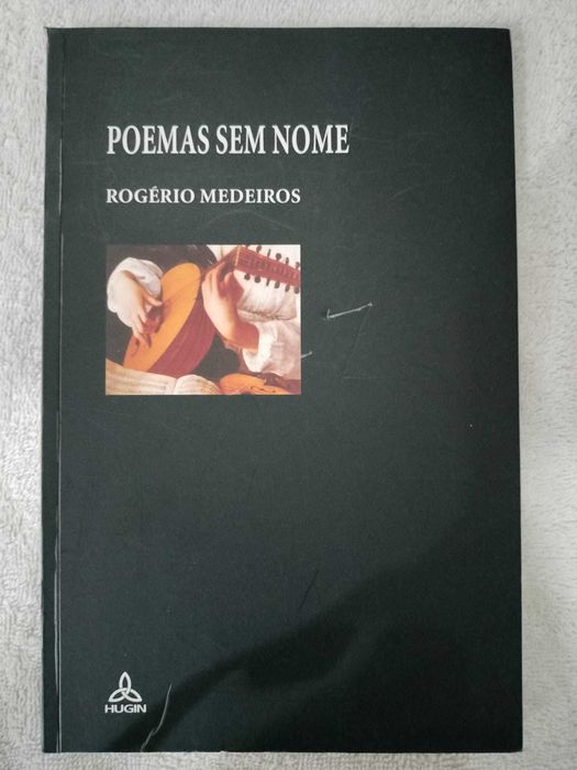 Livros de adulto/jovem adulto