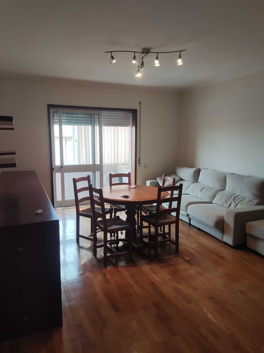 Apartamento T1+1 Esmoriz - Praia