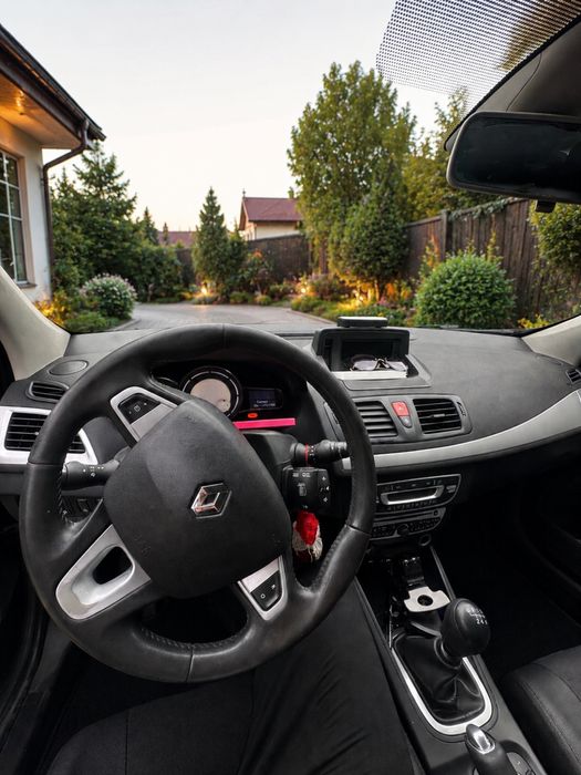 Renault Megane 2011 року. Рено меган
