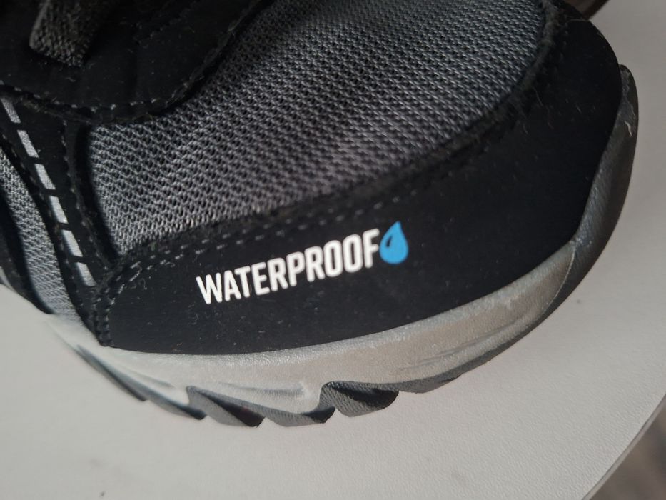 Buty Skechers Adventure rozm. 33