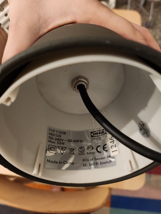 Candeeiro tecto preto do IKEA