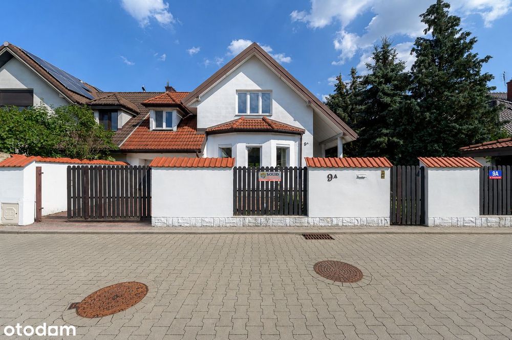 160 m² Dom | 434 m² Działka | Centrum Łomianek | Park Kampinoski
