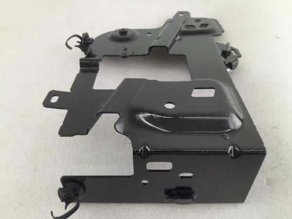 Base / caixa da bateria PEUGEOT 208