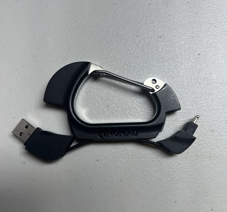 Nomad Nomadclip карабин брелок lightning usb