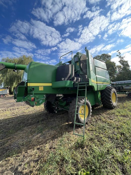 Комбайн John Deere T 660 + жатка 625R
