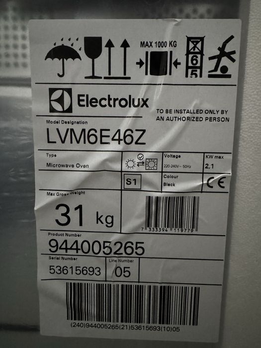 Mikrofala z funkcją piekarnika Electrolux