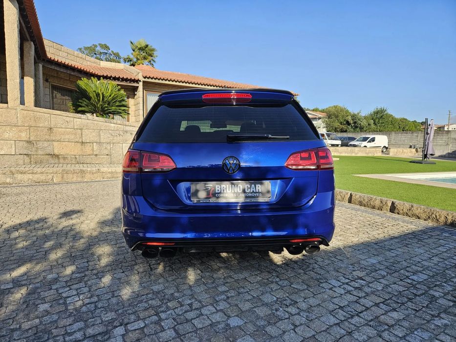 VW Golf Variant R 4Motion BlueMotion DSG