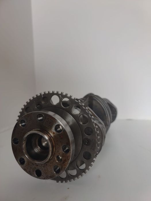 Коленвал до Ford 2.0 Ecoblue GK2Q-6303-CB(код 2213879) GK2Q6300CC