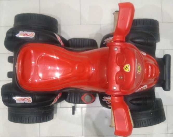 Moto Quatro Elétrica Infantil (6V)