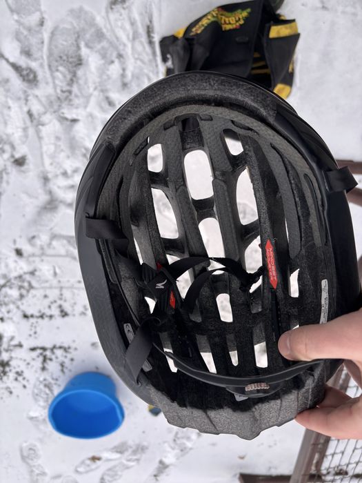 шлем для велосипеду 57-63см