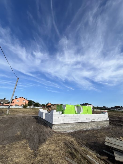 Новий будинок 130м2 Погреби Троєщина  58,500$ Зазимʼя