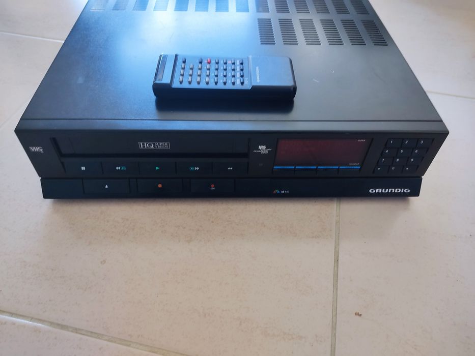 Grundig VHS Player64739999072899120