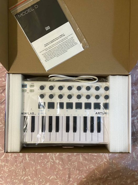 Midi-клавіатура Arturia MiniLab MKII