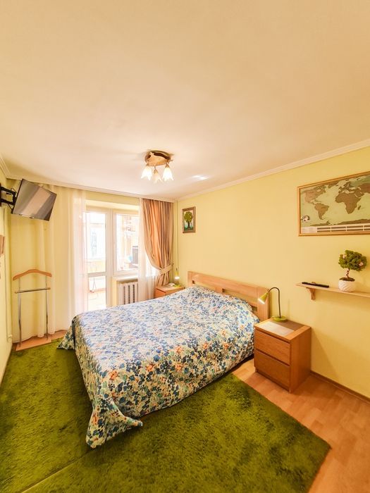 Вільна! Подобово 2-кім. квартира (район Автовокзалу)