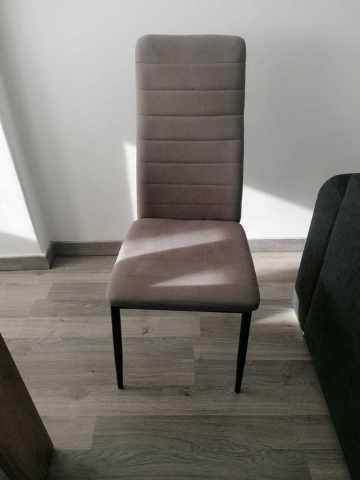 Mesa de sala + 6 cadeiras