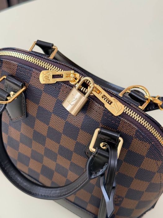 Torba Louis Vuitton alma chess bb